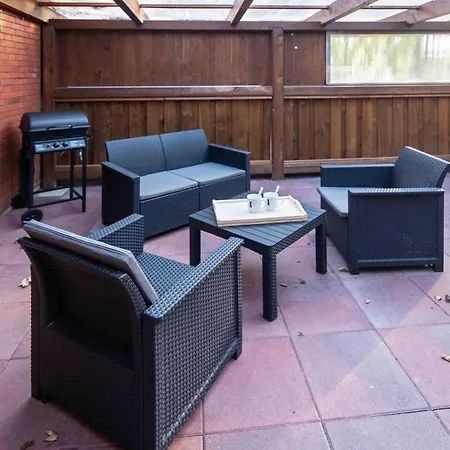 Gemuetliches Mit Kueche Und Terrasse * Emden